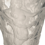 Very Fine Realistically Wheel-Cut Figural Cut Glass Trumpet-Form Vase - Image 3
