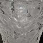 Very Fine Realistically Wheel-Cut Figural Cut Glass Trumpet-Form Vase - Image 6